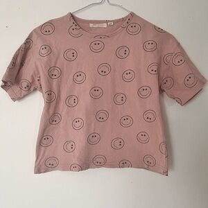 Indy & Pippa Pink Smiley Face Kids T-Shirt. Neutral gender